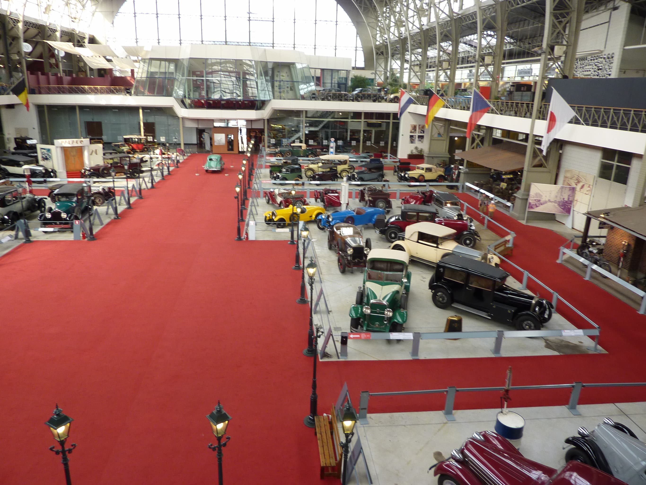 Autoworld à Bruxelles - Musée - Wekty