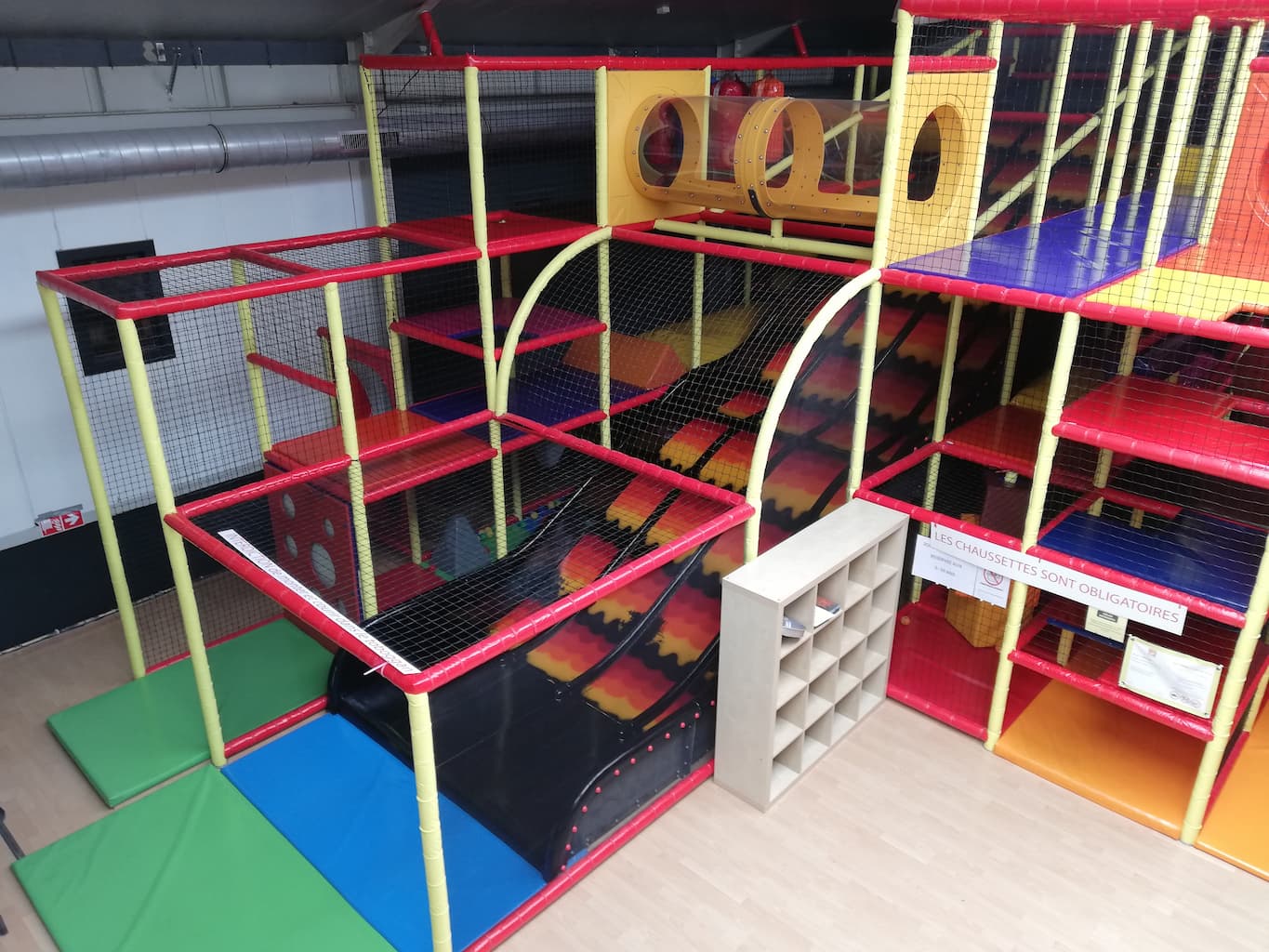 Kids Corner à Braine-L'alleud - Aire de jeux - Wekty