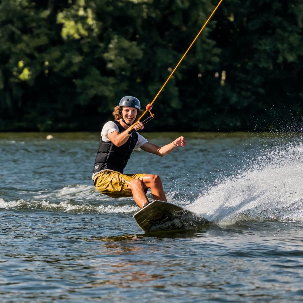 Dock 79 à Saint-Ghislain - Sport - Wekty