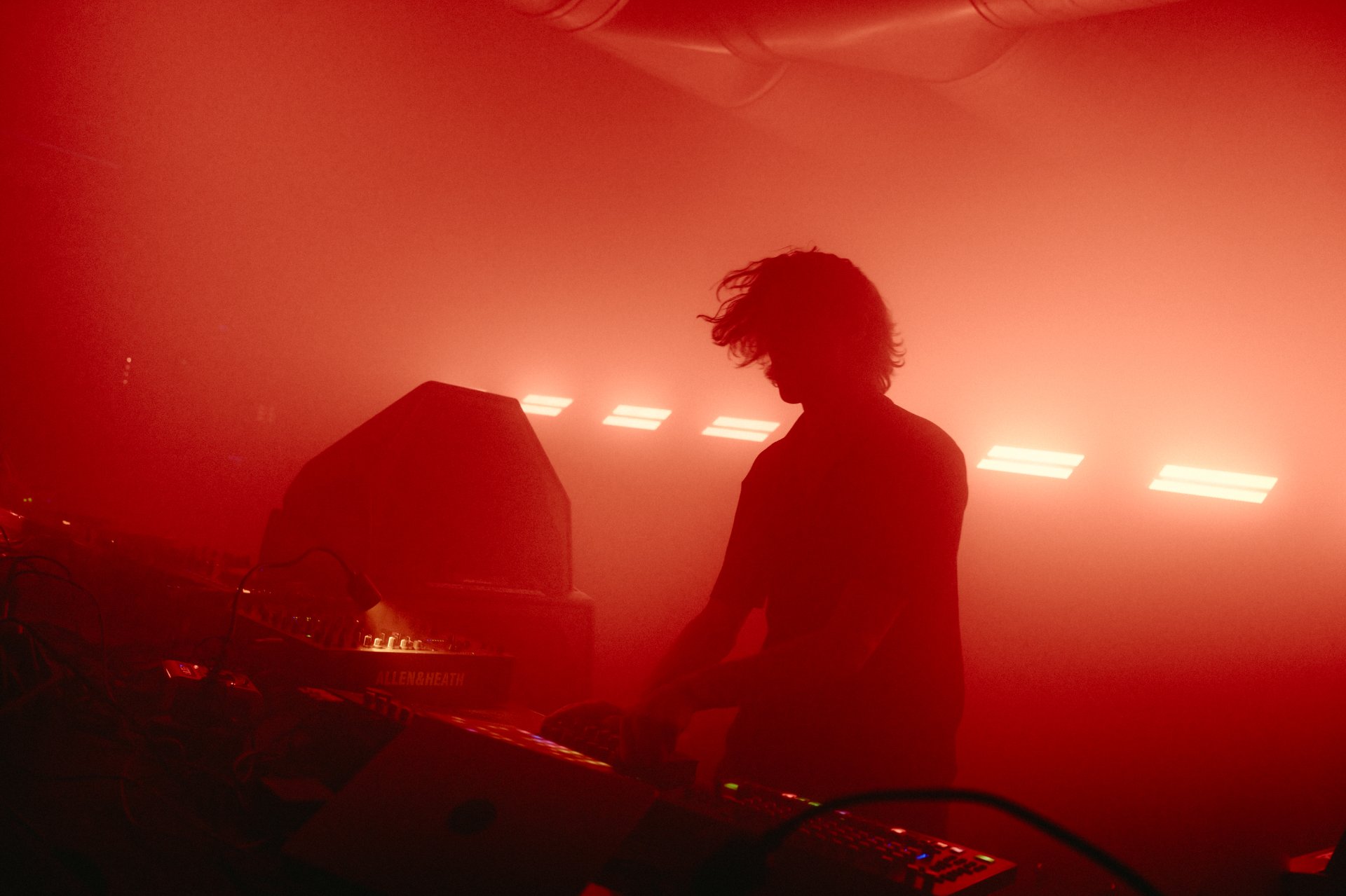 Ignez (techno live / installation) en Belgique - Wekty