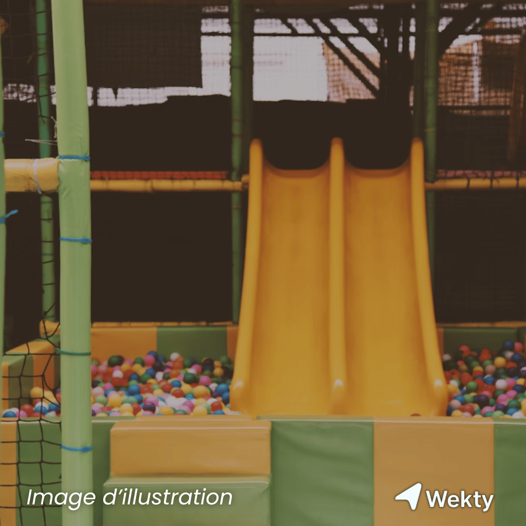 Pirouette à Namur - Aire de jeux - Wekty