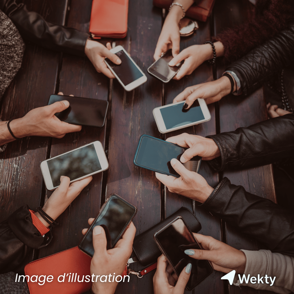 Jeu coopératif chaotique – Spaceteam - Wekty